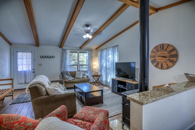 26 N Debonaire Ct