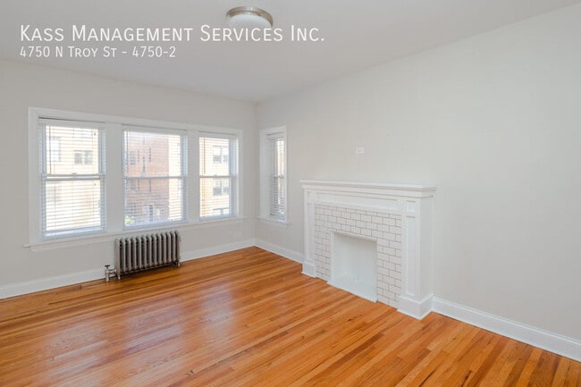 Photo - 4750 N Troy St Apartment Unit 4750-2