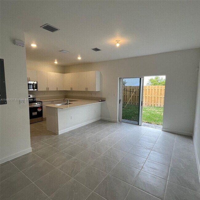 Photo - 16275 SW 292nd St