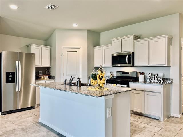 Photo - 636 Mount Vis Ln
