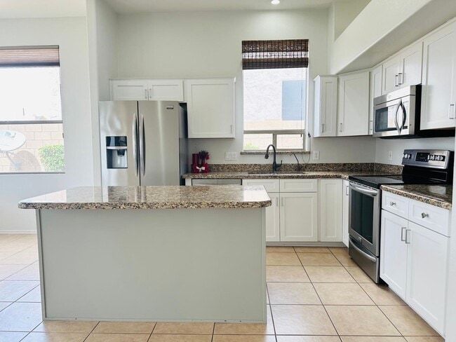 Photo - 21546 N 72nd Way