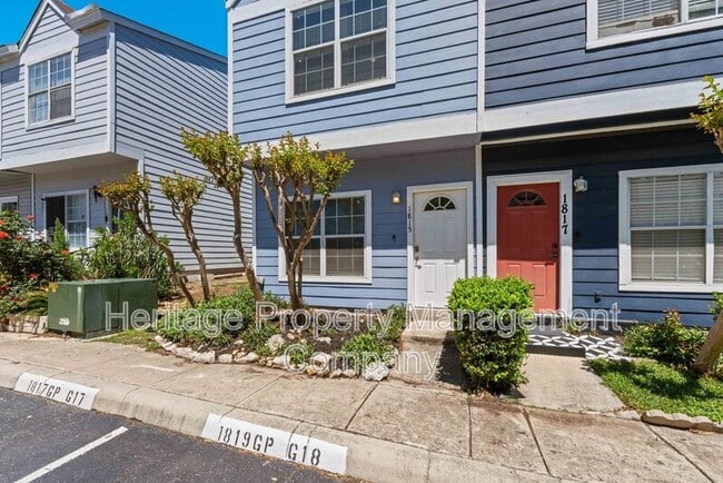 Photo - 1815 Gary's Park St