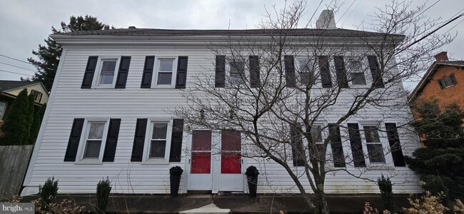 Building Photo - 2194 Spinnerstown Rd