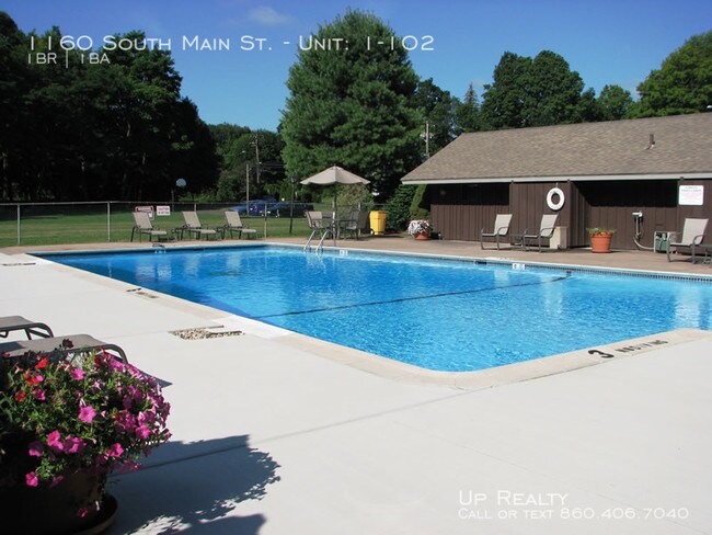 Photo - 1160 S Main St Unidad : 1-102