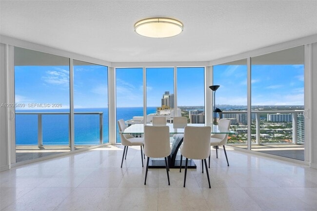 Building Photo - 16699 Collins Ave Unit 3508
