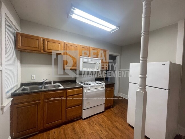 Photo - 2779 Suwanee Ave