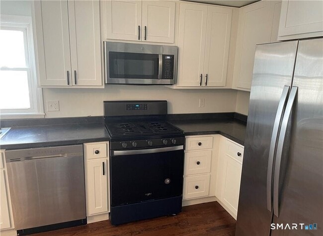 Building Photo - 111 Greenwich Ave Unit 2