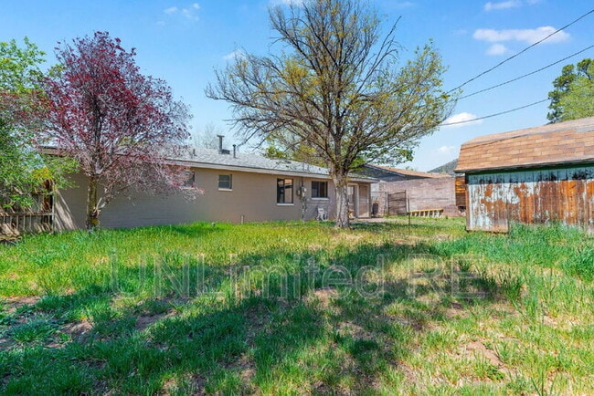 Photo - 2926 N Steves Blvd