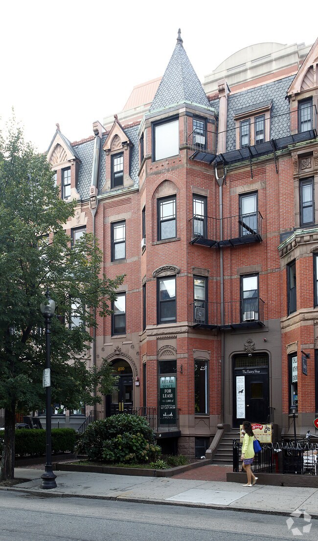 Photo - 270 Newbury Street