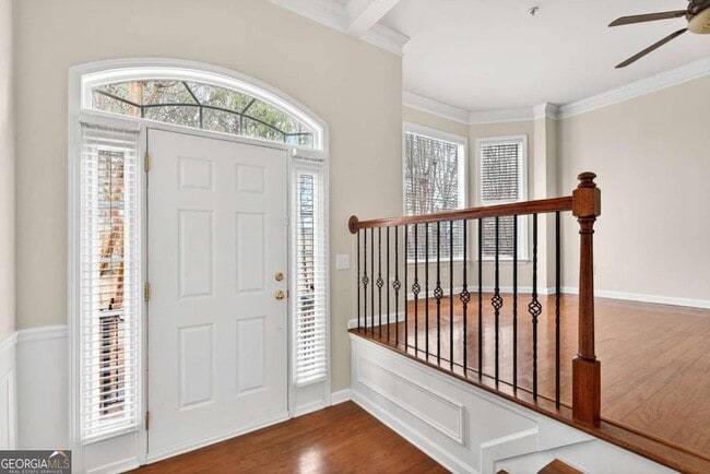 Photo - 438 Tioram Ln SE