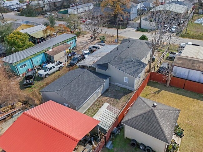 Photo - 14029 McNair St