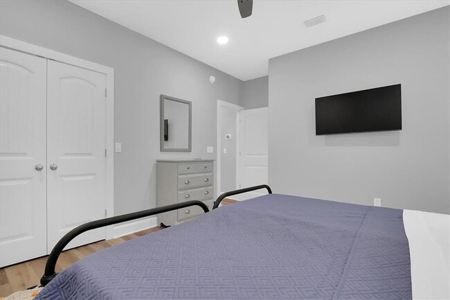 Photo - 1115 E Broad St