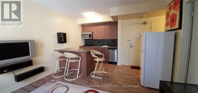 Photo - 8 Colborne St Unit 1602