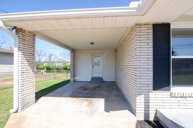 Photo - 3207 Healy Dr