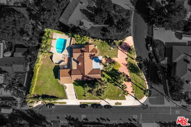 Photo - 10440 Johanna Ave