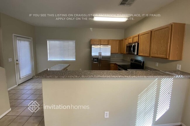 Photo - 7213 S 8th St