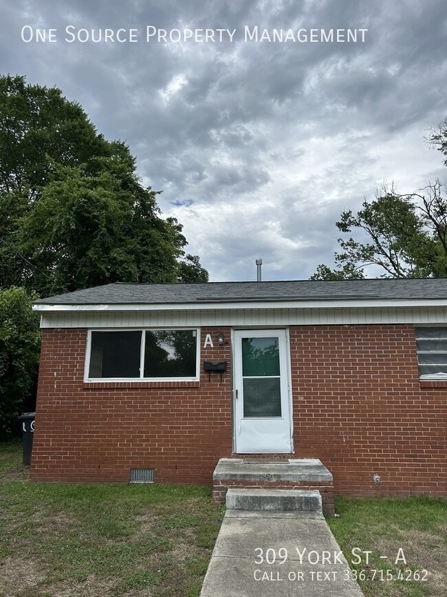 Building Photo - 309 York St Unit A