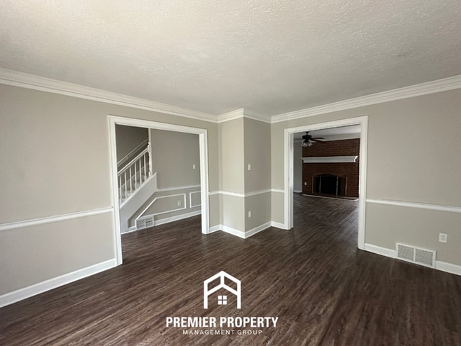 Photo - Stunning 4BR Cordova Home | Chef's Kitchen with Island, Formal Dining & Fireplace