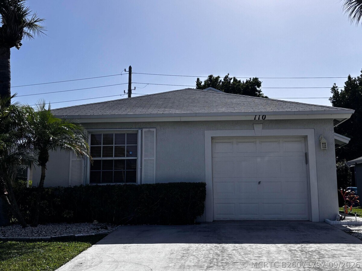 Photo - 110 Sunset Blvd