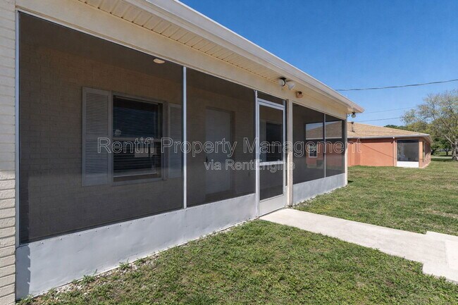 Photo - 208 Ichabod Ave