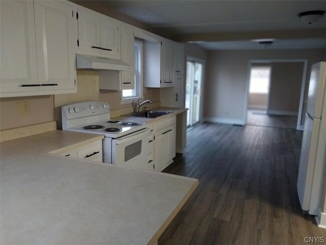 Photo - 360 Fulton St