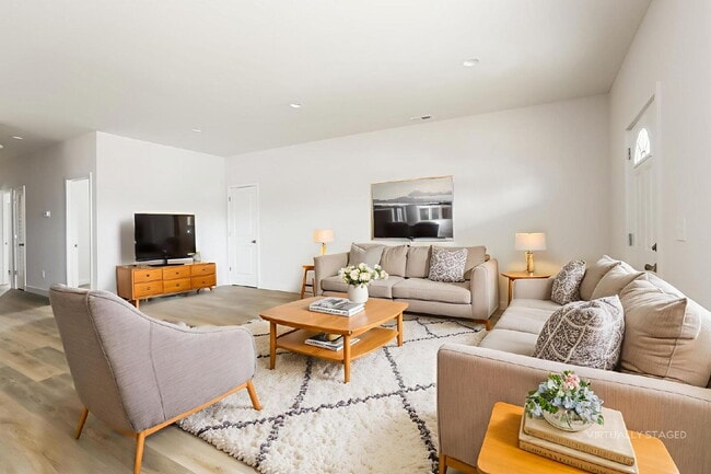 Photo - "Charming 3-Bed, 2-Bath Duplex on Broad Ripple Ave – Spacious 1250 Sq. Ft. Living in Vibrant Indi...