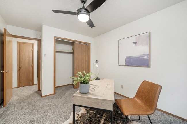 Bentwood Manor Apartments