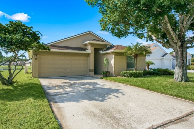 Building Photo - 349 Fountainview Cir