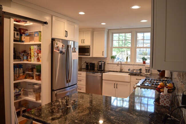 Photo - 4145 Hiawatha Dr