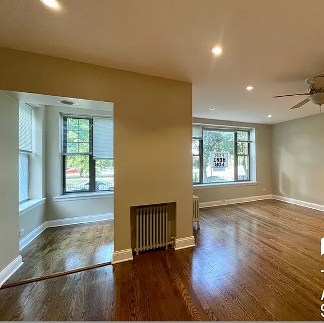 Photo - 2545 W Logan Blvd Unit 1W