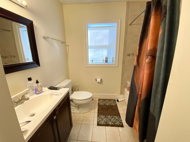 Photo - 128 Hillside St Unit 2