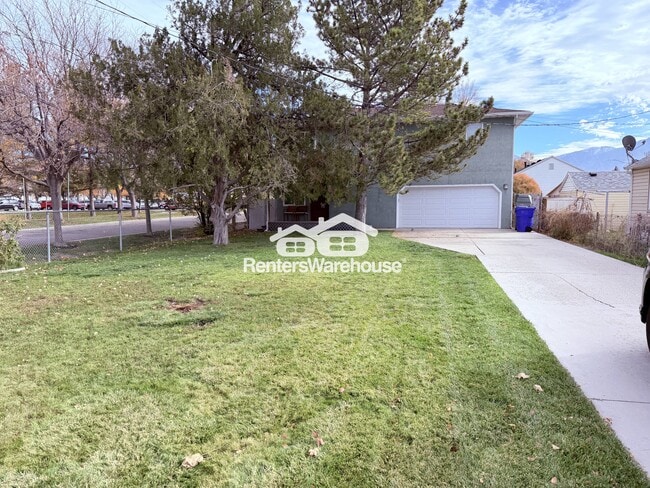 Photo - 2555 S 400 E