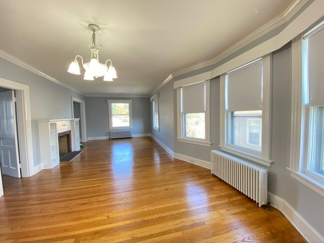 Photo - 171 Albert St Unit 2nd Floor