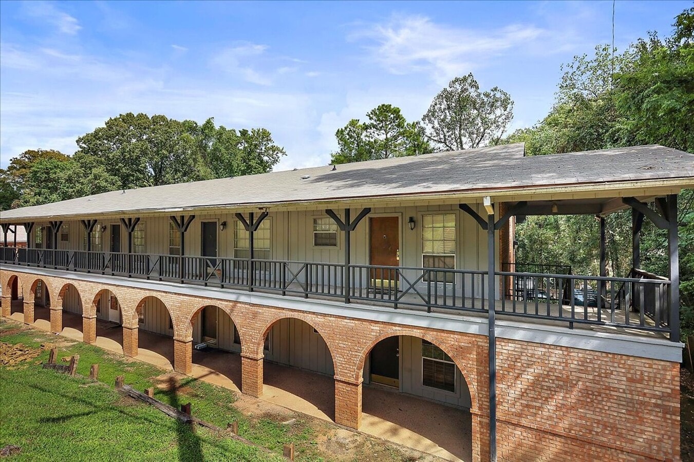 Photo - 1140 Greymont St Unidad C24