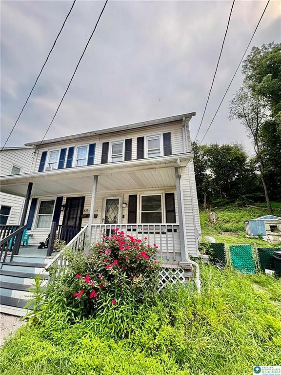 Building Photo - 639 S Main St Rental