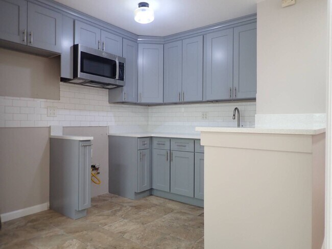Photo - 1174 Sherman Ave Unit 3