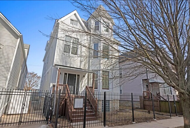 Photo - 5849 S Princeton Ave Apartments Unit 2