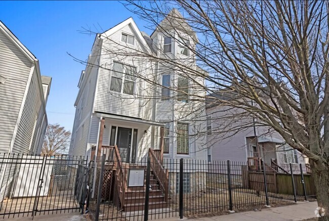 Building Photo - 5849 S Princeton Ave Unit 2 Rental