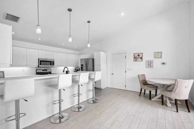 Photo - 790 Clearbrook Park Cir