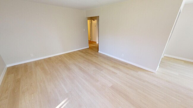 Photo - The Glenmore