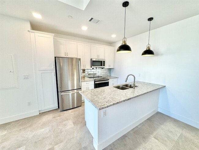 Photo - 2102 Mechanic St Unit 204