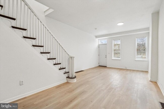 Photo - 2508 N Sartain St