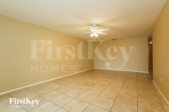 2719 NW 7th Terrace