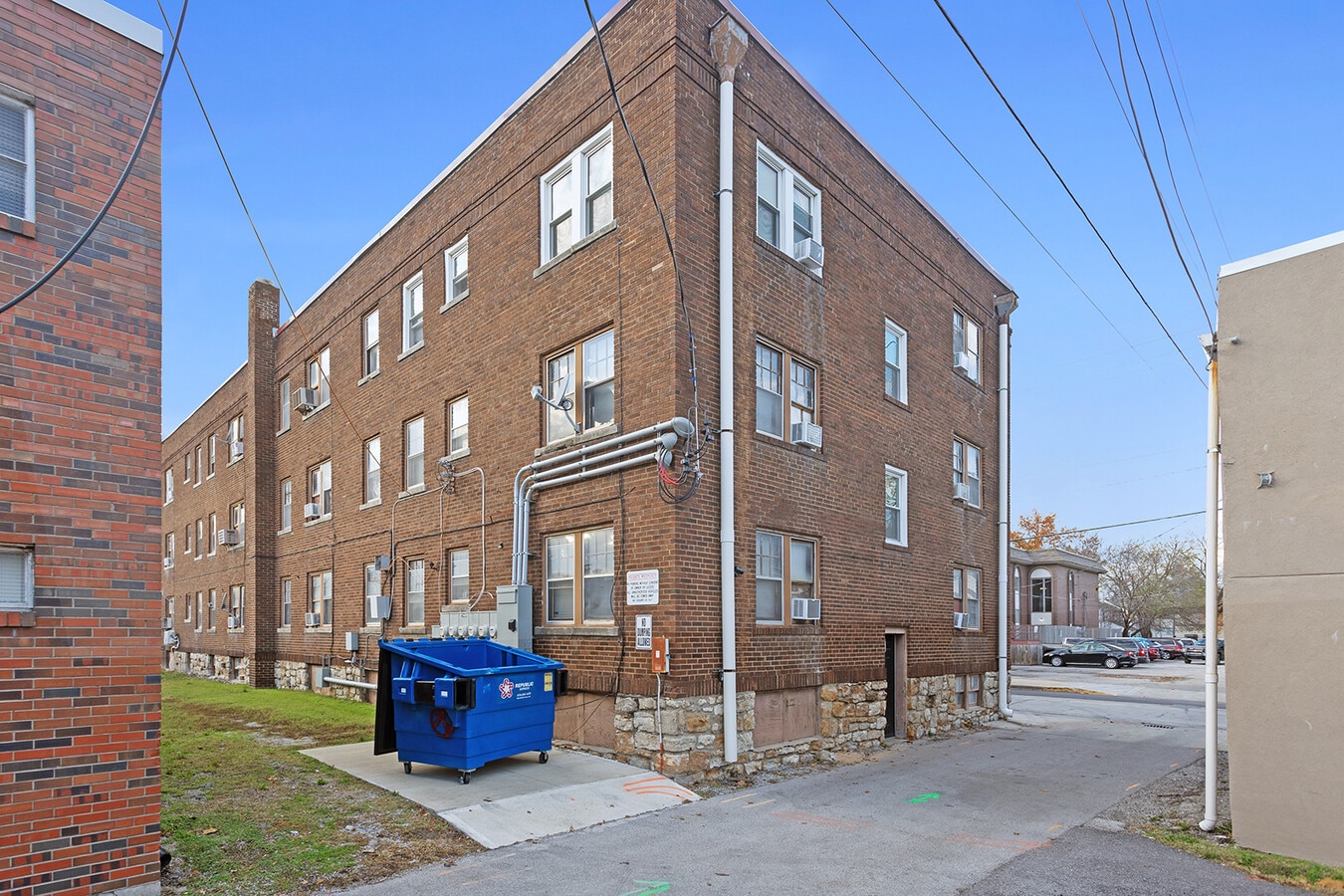 Photo - 2029 Swift St