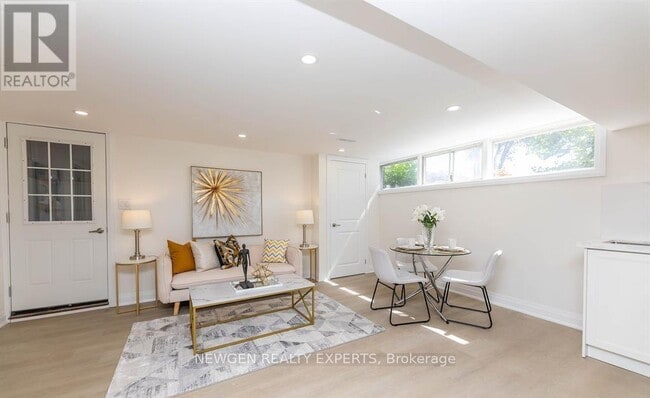 Photo - 58 Danzing St