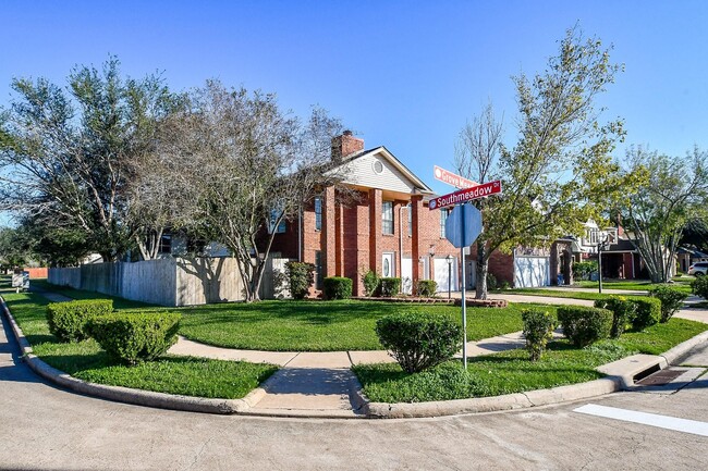 Photo - 12311 Grove Meadow Dr