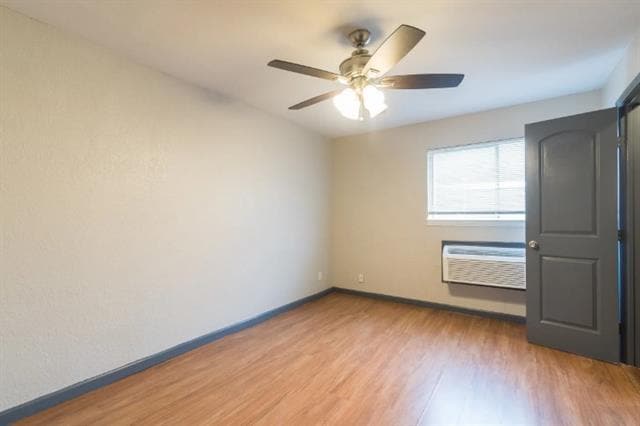 Photo - 1505 W Lovers Ln Unit 3