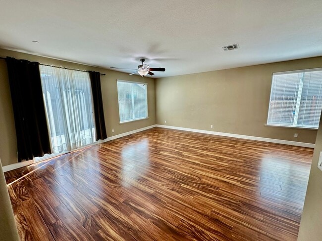 Photo - 2487 N Mountainside Dr