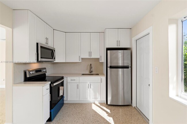 Photo - 5814 Buchanan St Unit 2