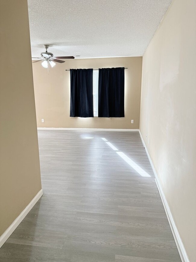 Photo - Great Townhome!